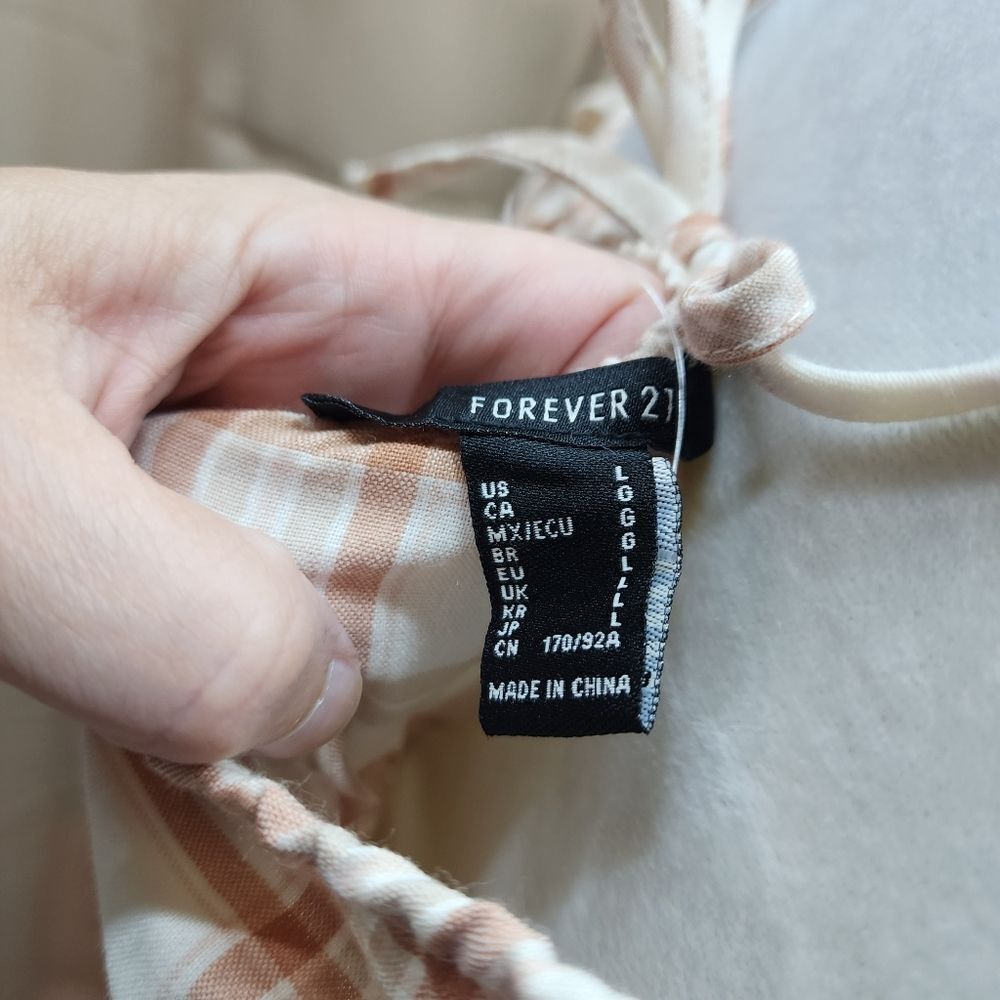 Forever 21 Plaid Off Shoulder Crop Top Size Large - Picture 12 of 13